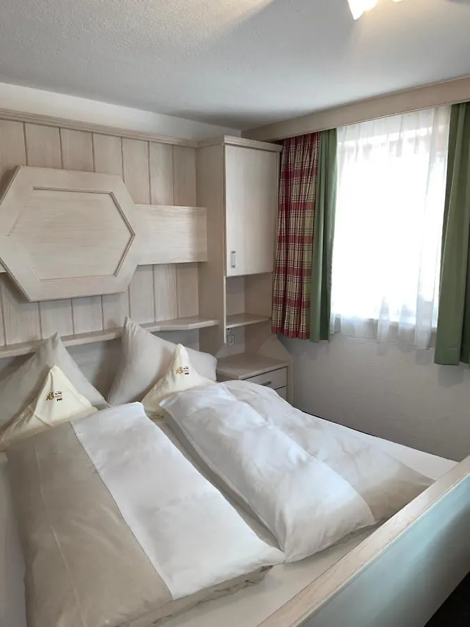 Apartment Apart Al Aua